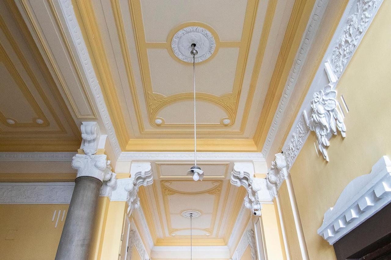 Real Apartments Revay Budapest Bagian luar foto